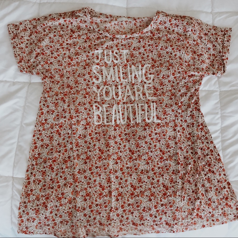 Cute flower T-shirt